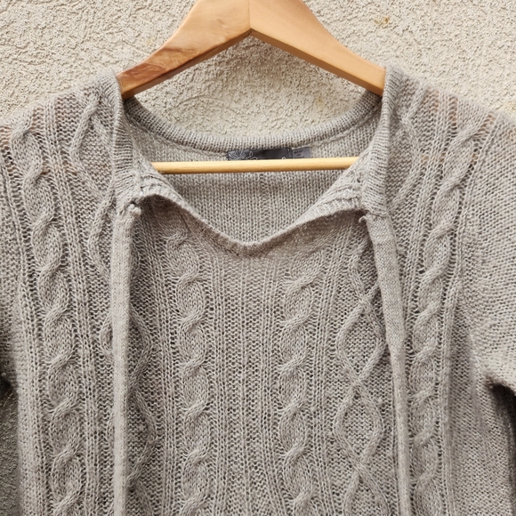PRANA Womens Shelby Poncho Sweater Small Gray Wool Cable Knit Boho Fringe Top - Picture 2 of 10